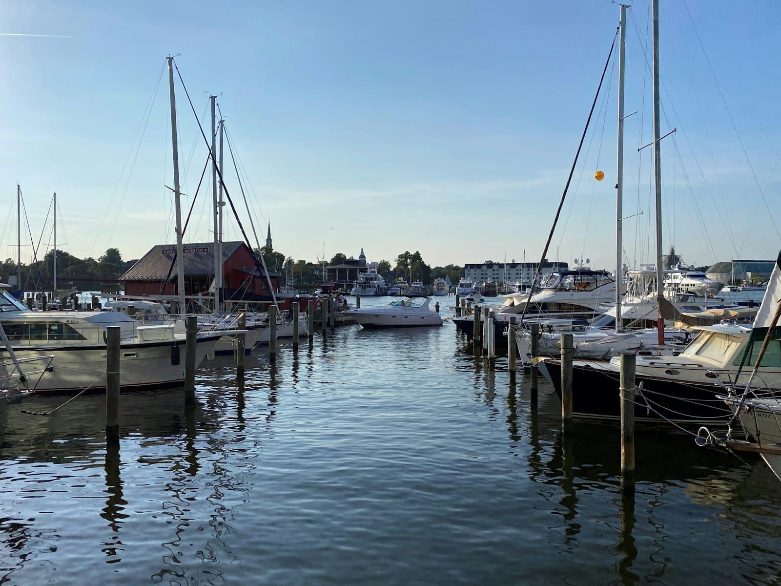 Boat tied up at a dock in Annapolis, part of the seasonal waterfront demand Annapolis SEO plans around